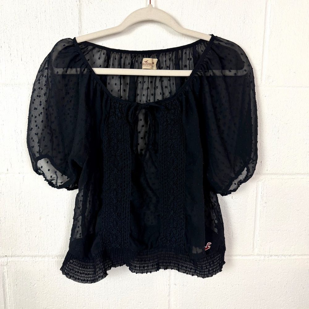 Hollister Top‎ Sheer Blue Crochet Smocked Puff Sleeves Cottage Dainty Romantic M